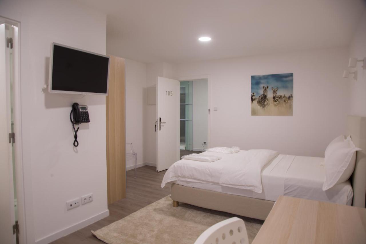 Wdc Aparthotel - Buea Buitenkant foto