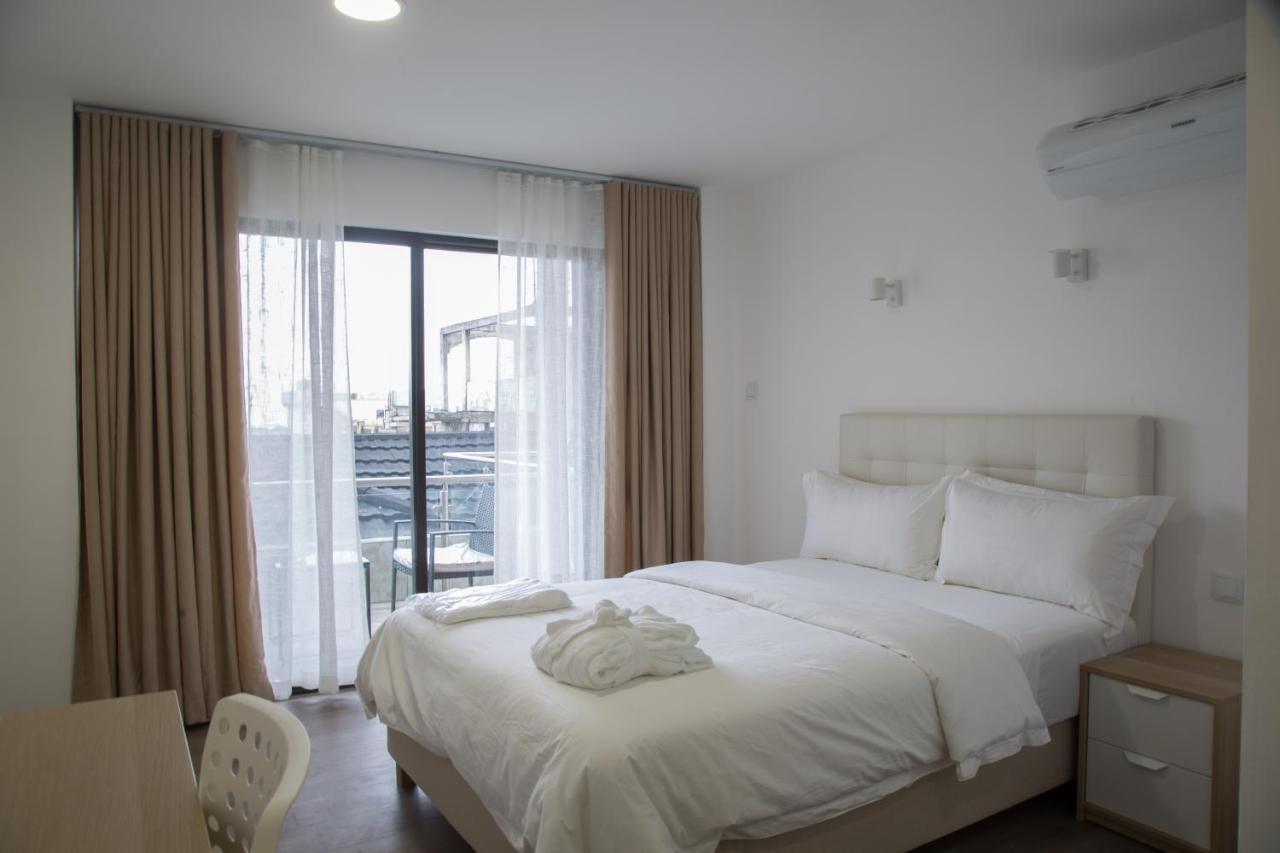 Wdc Aparthotel - Buea Buitenkant foto