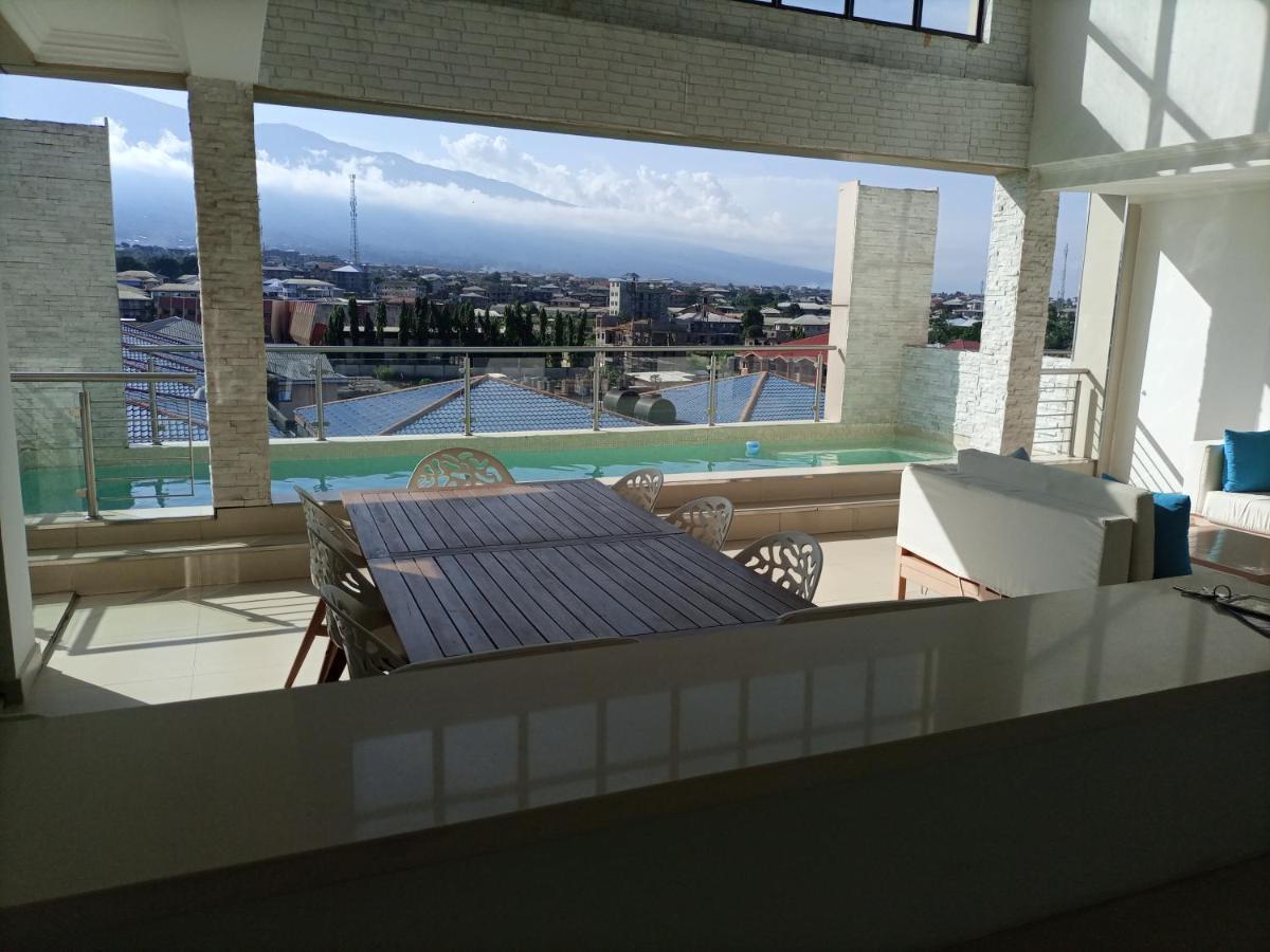 Wdc Aparthotel - Buea Buitenkant foto